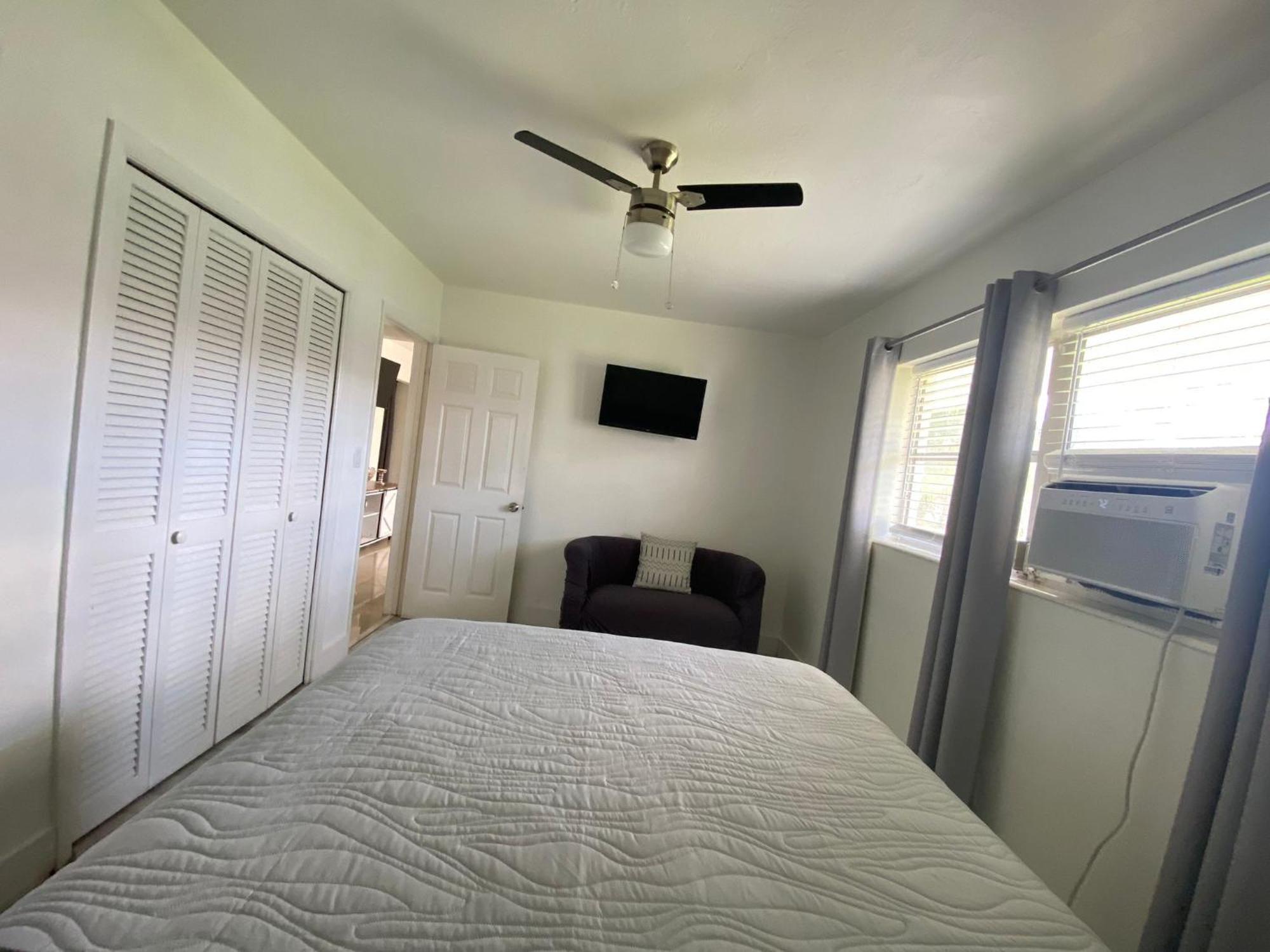 Sophisticated Dania Beach Suites Near The Beach Экстерьер фото