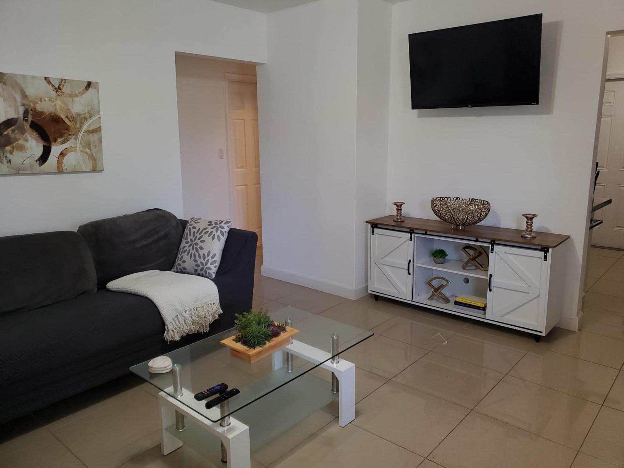 Sophisticated Dania Beach Suites Near The Beach Экстерьер фото