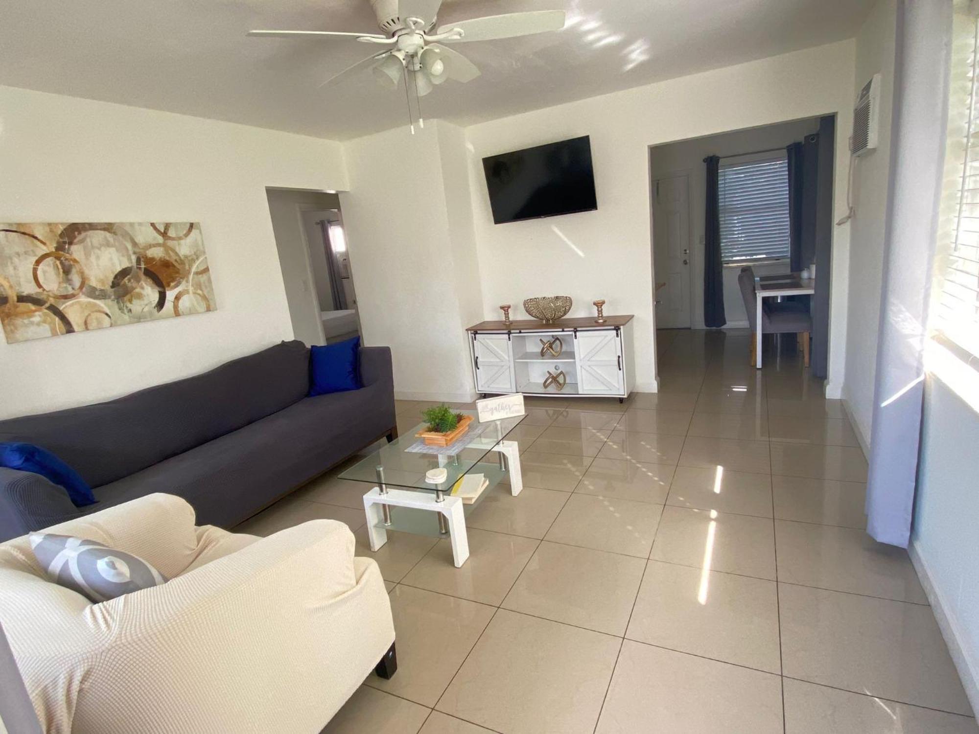 Sophisticated Dania Beach Suites Near The Beach Экстерьер фото
